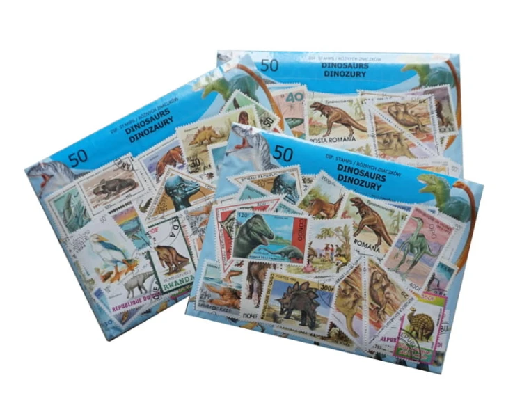 Pakiet 50 znaczków Świata Dinozaury